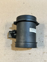 Load image into Gallery viewer, 2000 BMW X5 E53 4.4i M62 Mass Air Flow Meter MAF Sensor RHD OEM