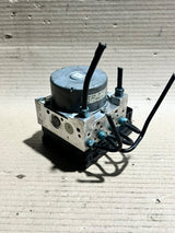 2018 BMW 320i F30 F31 F32 ABS Pump DSC Control Module 6881172 OEM