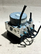 2018 BMW 320i F30 F31 F32 ABS Pump DSC Control Module 6881172 OEM