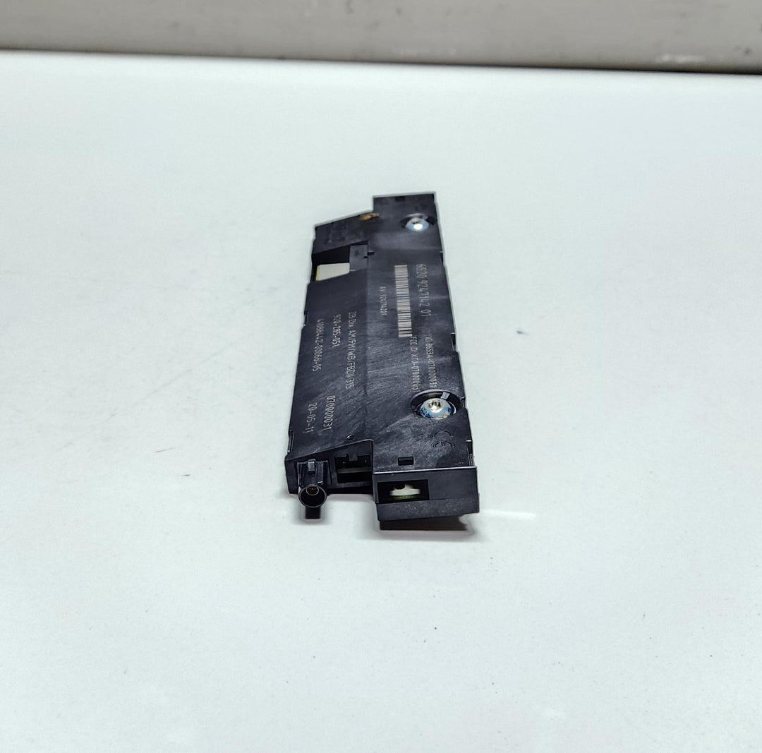 2011-2015 BMW 550i GT Antenna Amplifier 9247142 5 Series GT F07 OEM