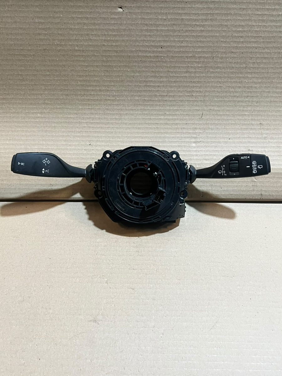 BMW F45 F46 F48 F15 F85 Steering Column Wiper Indicator Switch 9305954 OEM