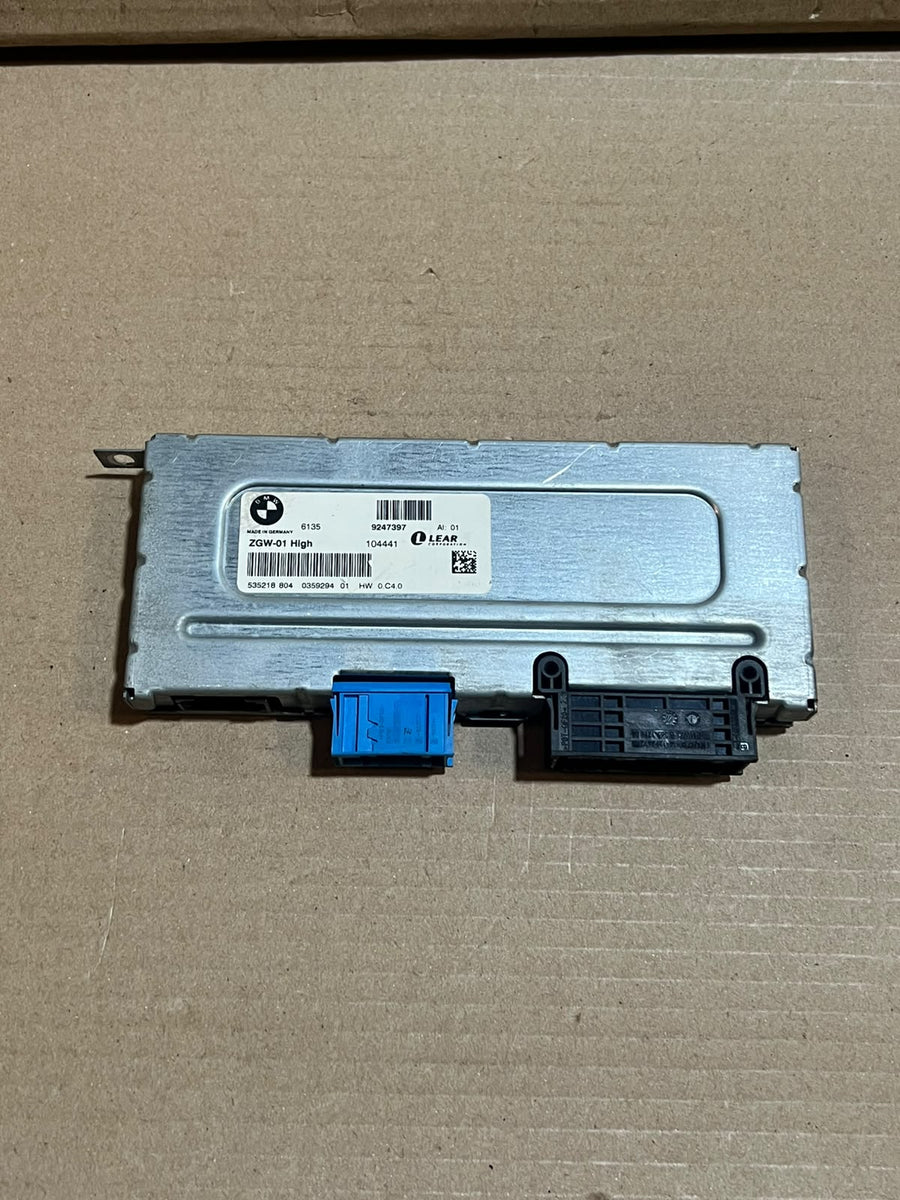 2012-2018 BMW F10 F11 F06 F12 F13 528i 535i 650i Central Gateway Module 9247397 OEM