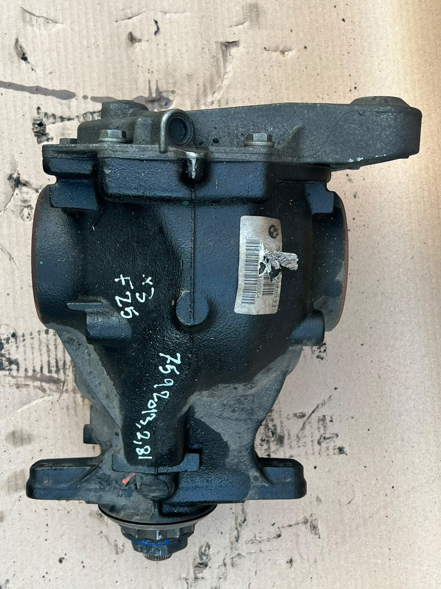 2011-2018 BMW X3 F25 X4 F26 xDrive30d 35d Rear Differential 2.81 7592013 OEM