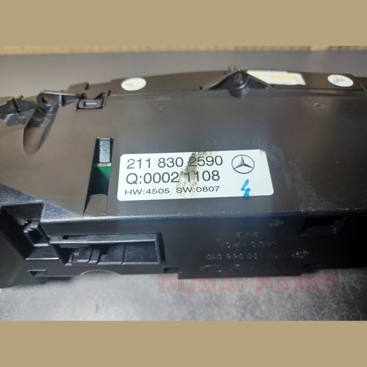 2007-2009 Mercede-Benz W211 E350 E320 E550 AC A/C Climate Control Switch A211 8302590 OEM