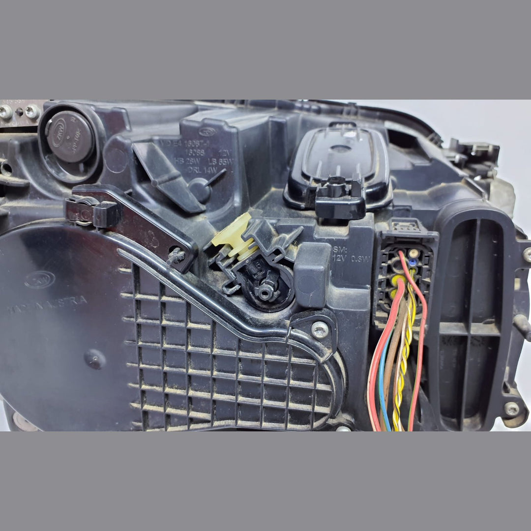 BMW F01 F02 Front Left & Right LED Headlight Set (7348497 / 7371356) – OEM