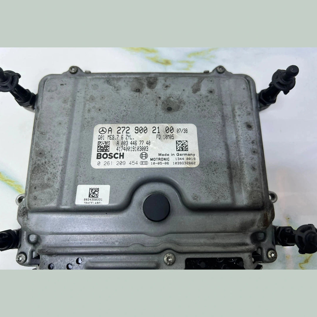 10-14 Mercedes W212 E-Class Engine Control Module Unit ECM ECU A272 9002100 OEM