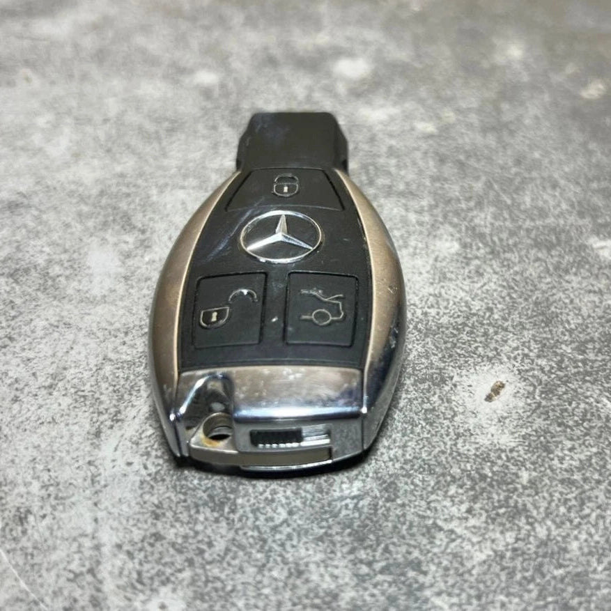 MERCEDES BENZ Factory OEM KEY FOB 3 BUTTON Keyless Entry Remote GENUINE