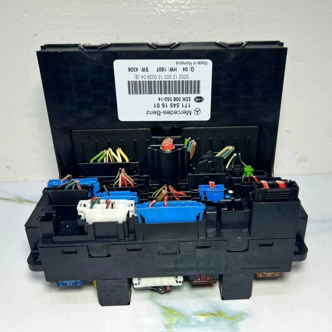 2004-2011 Mercedes W171 SLK AMG Front Fuse Relay SAM Module A171 5451601 OEM